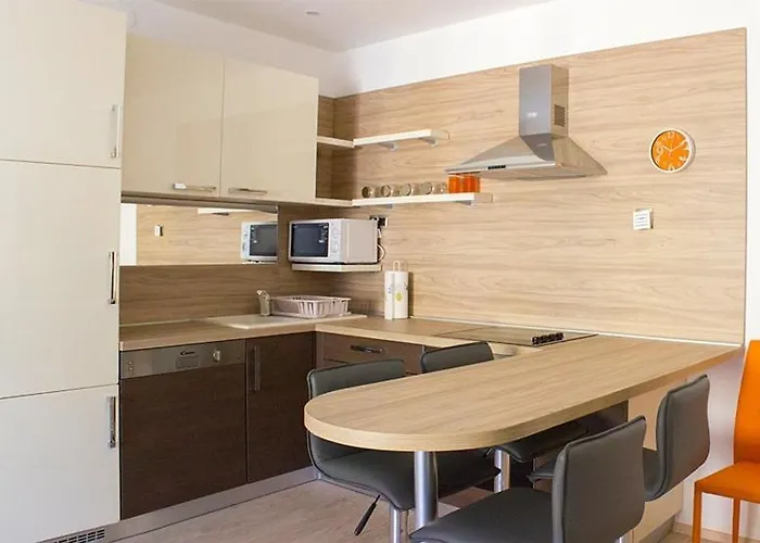 Apartment Luxurious Mediterranean Neva *